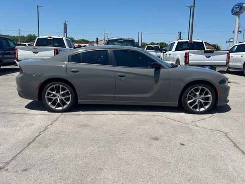 Used 2023 Dodge Charger SXT w/ Plus Group RWD image 9