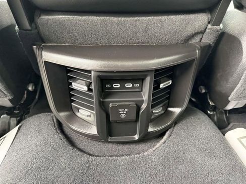 Used 2026 RAM 2500 Laramie AWD/4WD image 15