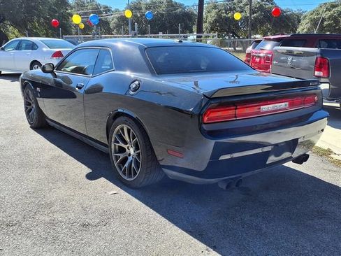 Used 2013 Dodge Challenger SRT8 w/ Harman Kardon Audio Group RWD image 5