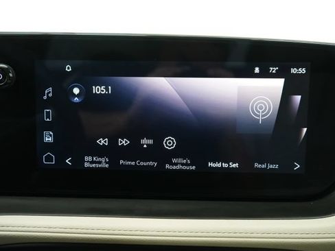 Used 2024 Buick Encore GX Avenir w/ Avenir Convenience Package AWD/4WD image 27