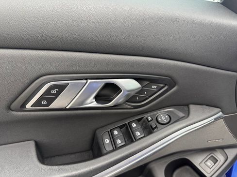 Used 2020 BMW 330i xDrive Sedan w/ M Sport Package AWD/4WD image 20