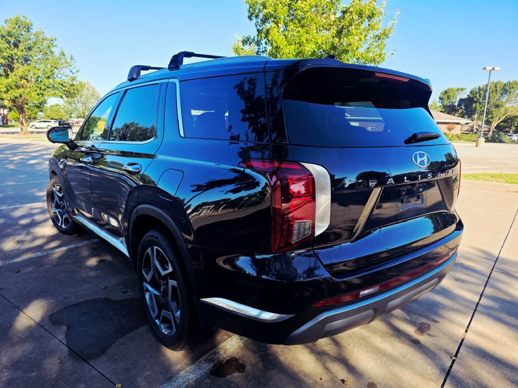 Used 2023 Hyundai Palisade Limited AWD/4WD image 15