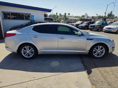 Used 2013 Kia Optima EX w/ Premium Pkg FWD image 19