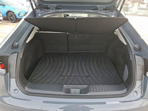 Used 2024 Toyota Prius XLE image 29