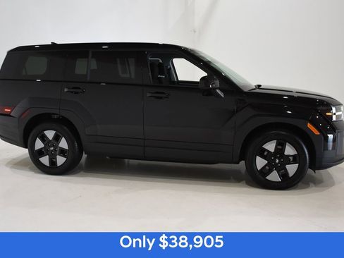 New 2026 Hyundai Santa Fe SE image 3