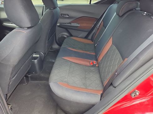 Used 2018 Nissan Kicks SR w/ Interior Electronics Package FWD image 20
