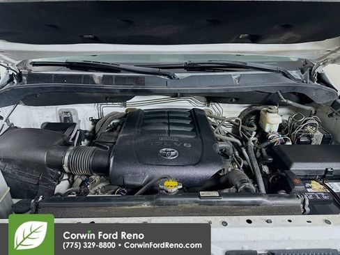 Used 2016 Toyota Tundra SR5 w/ TRD Off Road Package AWD/4WD image 29