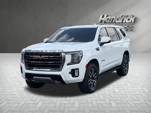 Used 2023 GMC Yukon AT4 w/ AT4 Premium Package AWD/4WD image 5