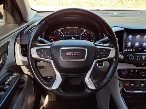 Used 2019 GMC Terrain SLT w/ Preferred Package image 14