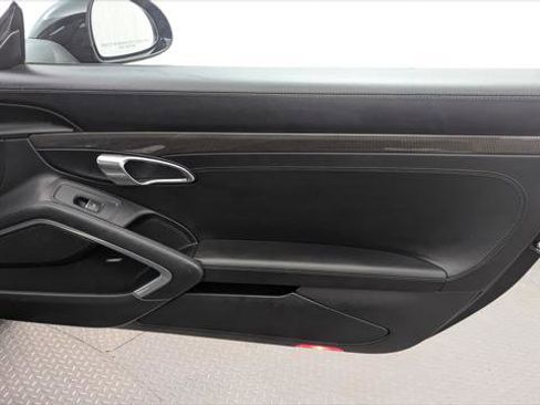 Used 2015 Porsche 911 Turbo w/ Sport Chrono Package image 19