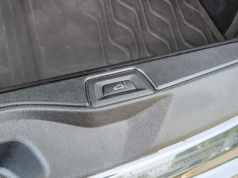 Used 2021 BMW X5 sDrive40i w/ Premium Package 2 RWD image 30