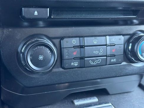 Used 2016 Ford F150 XLT w/ Equipment Group 302A Luxury AWD/4WD image 14