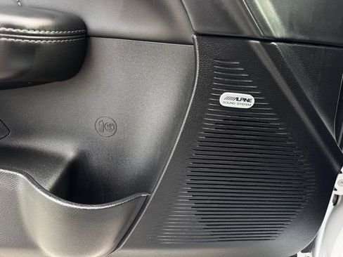 Used 2023 Dodge Challenger R/T Scat Pack image 27