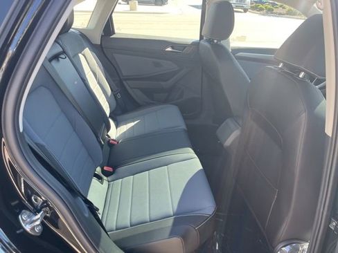 New 2026 Volkswagen Jetta SE image 27