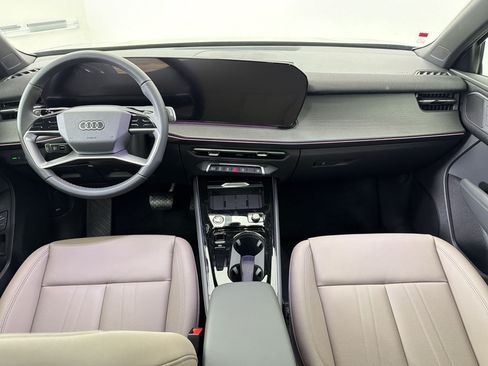 New 2026 Audi Q3 quattro 2.0T w/ Driver Assistance Package AWD/4WD image 14