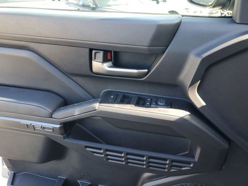 New 2025 Toyota Tacoma TRD Off-Road image 29