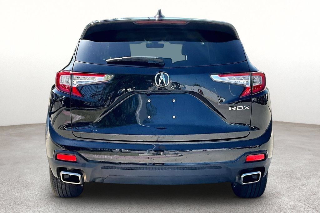 Used 2023 Acura RDX w/ Technology Package FWD image 4