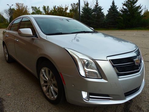 Used 2017 Cadillac XTS Luxury image 11