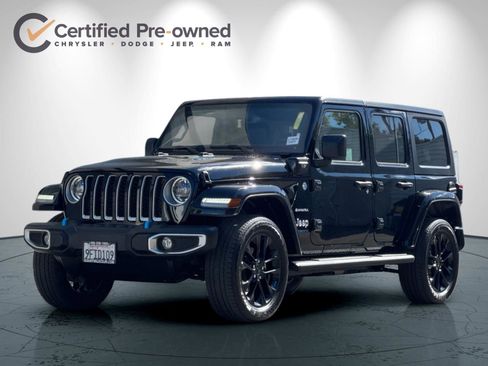 Used 2023 Jeep Wrangler Unlimited Sahara image 8
