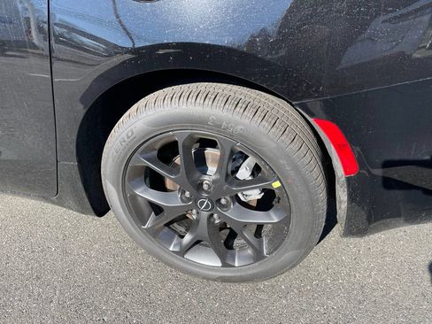 New 2026 Chrysler Pacifica Select w/ S Appearance Package FWD image 6