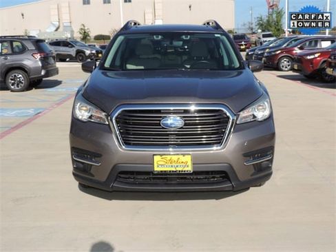 Used 2021 Subaru Ascent Premium w/ Sport Package image 2