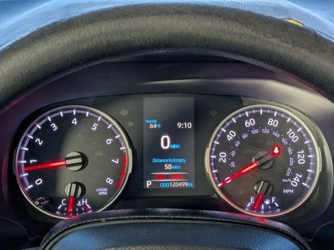 Used 2020 Toyota RAV4 LE FWD image 26