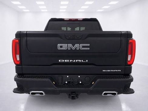 Used 2026 GMC Sierra 1500 Denali Ultimate AWD/4WD image 10