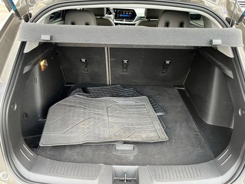 Used 2024 Chevrolet Trax ACTIV w/ Driver Confidence Package image 18