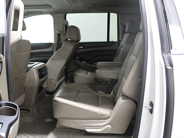 Used 2017 Chevrolet Suburban Premier AWD/4WD image 13