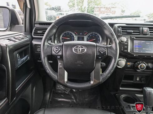 Used 2016 Toyota 4Runner Trail Premium AWD/4WD image 2