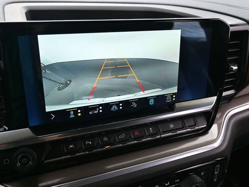 Used 2022 Chevrolet Silverado 1500 High Country image 26