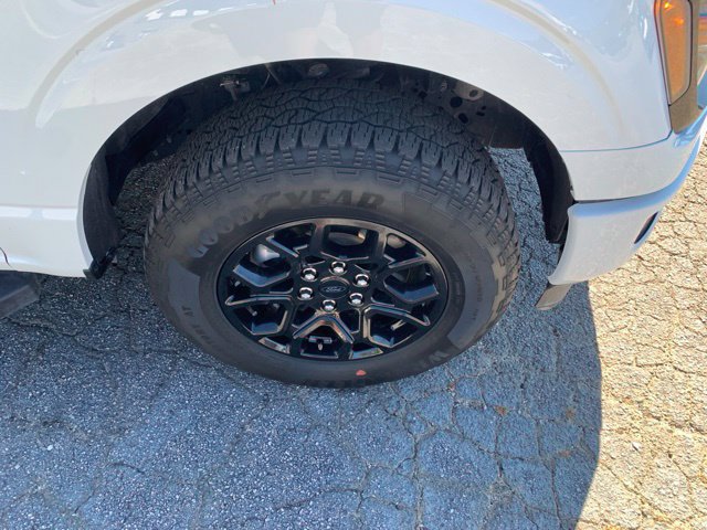 Used 2025 Ford F150 XLT w/ Equipment Group 301A Standard AWD/4WD image 26