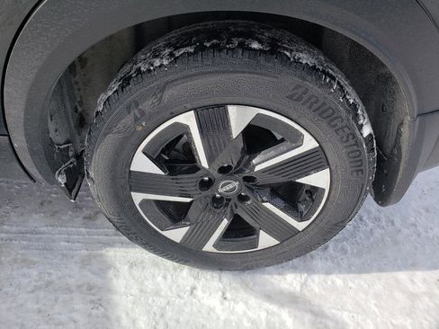 Certified 2025 Nissan Kicks SV image 43