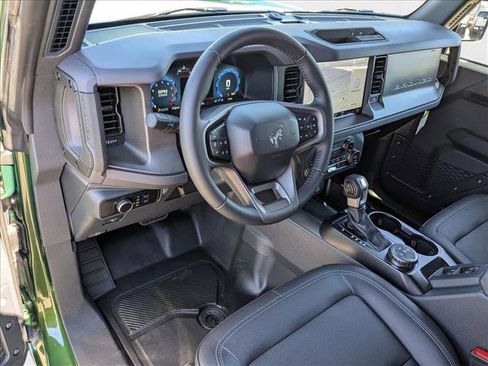 New 2025 Ford Bronco Big Bend image 3