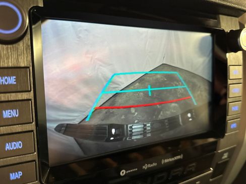 Used 2021 Toyota Tundra SR5 w/ SR5 Upgrade Package AWD/4WD image 22