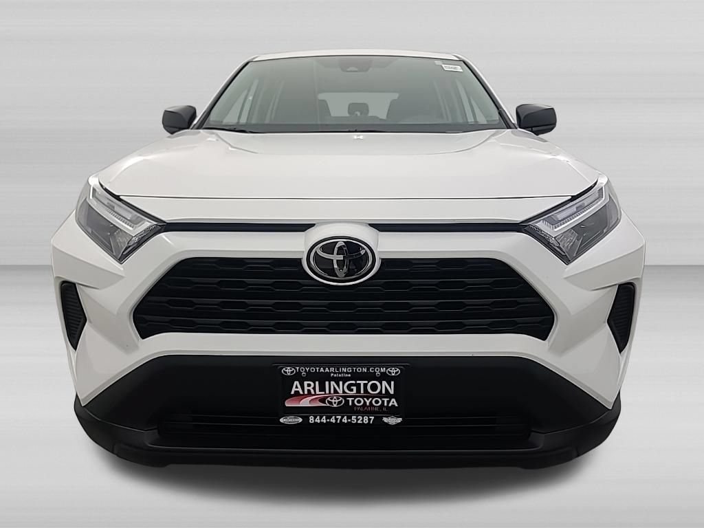 Used 2025 Toyota RAV4 LE AWD/4WD image 10