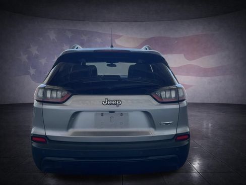 Used 2020 Jeep Cherokee Latitude Plus FWD image 4