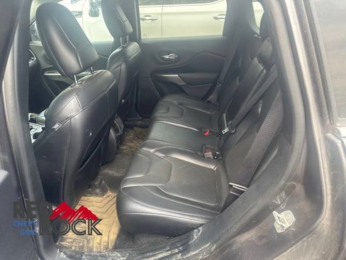 Used 2020 Jeep Cherokee Limited AWD/4WD image 3