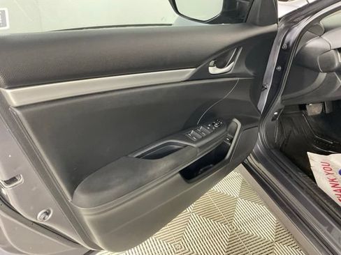 Used 2020 Honda Civic LX image 17