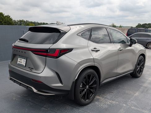 Used 2026 Lexus NX 350 F Sport w/ Accessory Package (2T) AWD/4WD image 5