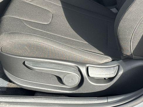 New 2026 Hyundai Elantra SEL Sport image 14