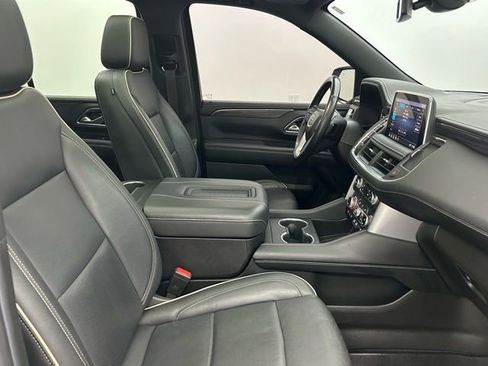 Used 2021 GMC Yukon SLT w/ SLT Premium Package image 35