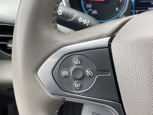 Used 2018 Chevrolet Traverse LT FWD image 14