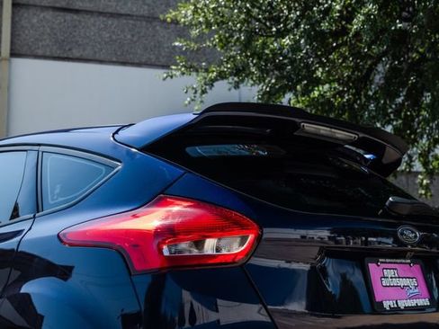Used 2016 Ford Focus ST FWD image 34