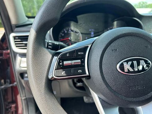 Used 2020 Kia Optima LX image 14