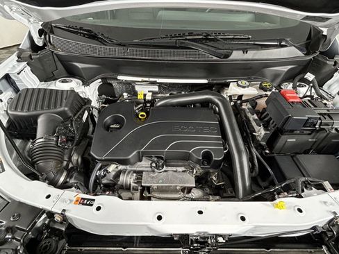 Used 2025 Chevrolet Equinox LT image 18