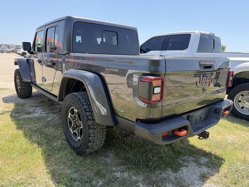 Used 2021 Jeep Gladiator Mojave AWD/4WD image 2