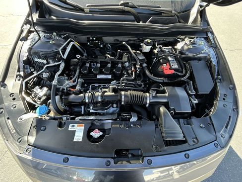 Used 2020 Honda Accord Sport image 25