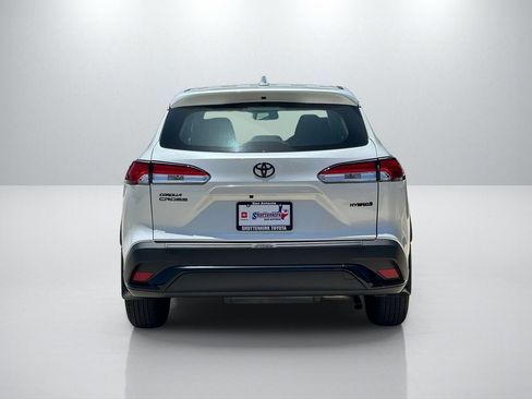 Used 2023 Toyota Corolla Cross AWD Hybrid image 6