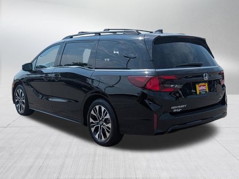 Used 2026 Honda Odyssey Elite image 5